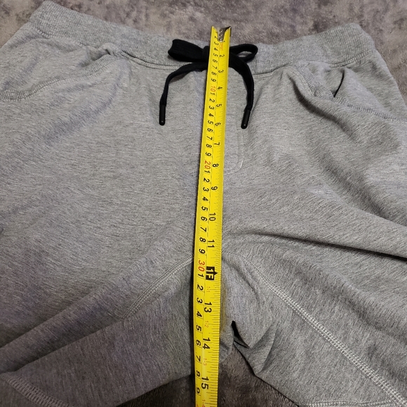 Lululemon athletica Men's Joggers - Picture 9 of 10